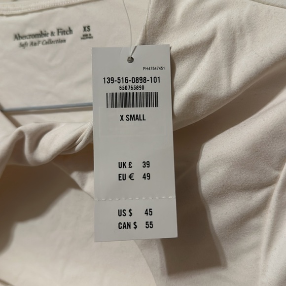 Abercrombie Soft Collection twist front bodysuit - Picture 2 of 2